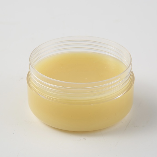 lanolin Anhydrous with Cas 8006-54-0 china manufacturer& factory- Runtai Chemical