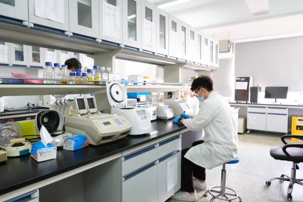 Runtai Chemical provides high-purity Erythrulose (DHB) to support formulators and manufacturers in developing stable and effective self-tanning solutions.