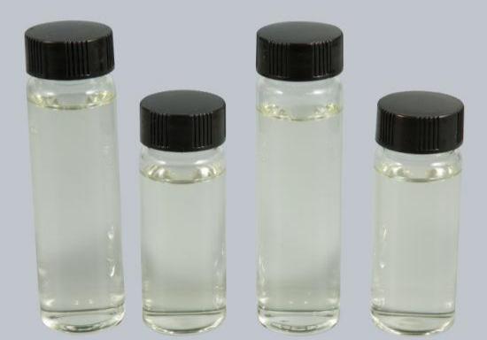 High-purity cosmetic-grade 1,2-Pentanediol used in skincare and personal care formulations